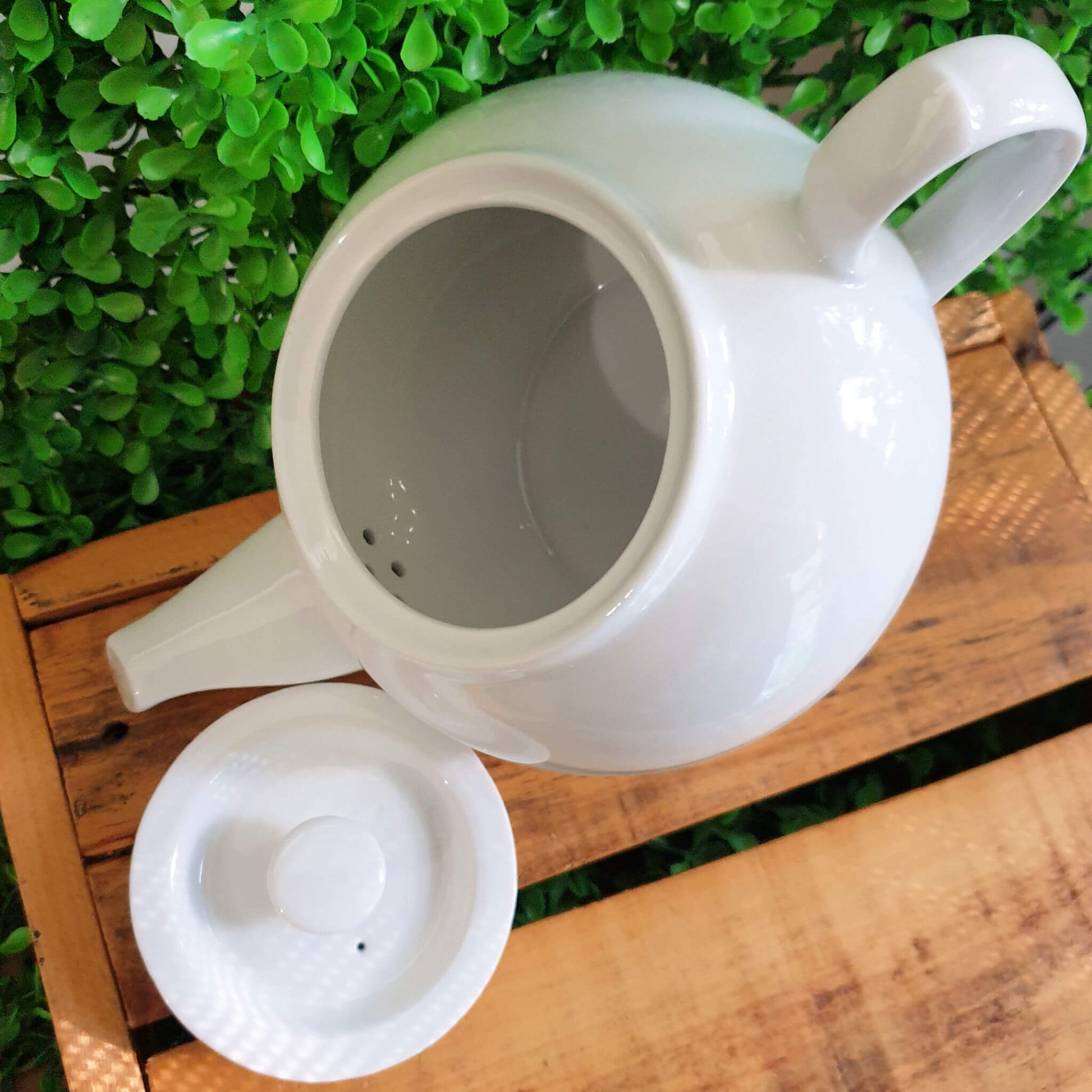 White Teapot 1 litre Large - Far North Plantations